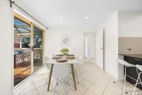 Property photo of 24 Patten Street Ngunnawal ACT 2913