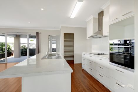 Property photo of 5 Banyandah Close Birtinya QLD 4575