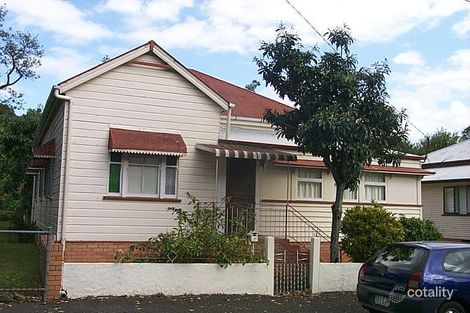 64 Baynes St, Highgate Hill, QLD 4101