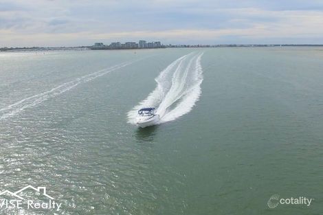 Property photo of 8 Michaels Promenade Coomera QLD 4209