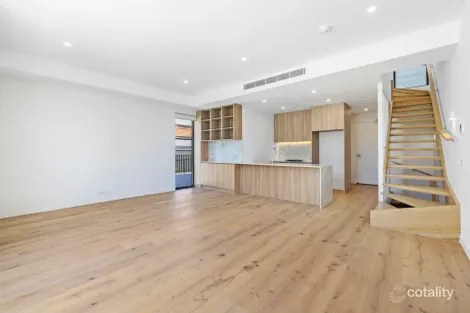 Property photo of 15 Station Avenue McKinnon VIC 3204