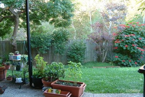 Property photo of 2/94 Cootharaba Drive Helensvale QLD 4212