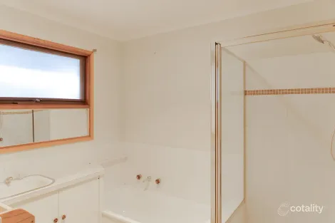 Property photo of 6 Darrambal Crescent Leopold VIC 3224