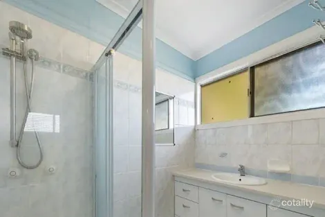 Property photo of 18 Nichols Road Kippa-Ring QLD 4021