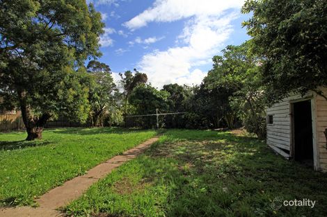 Property photo of 2 Bergen Crescent Sale VIC 3850