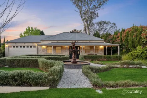 Property photo of 3 Hillside Court Mount Barker SA 5251