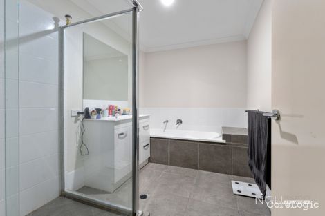 Property photo of 5 Matthias Way Leichhardt QLD 4305