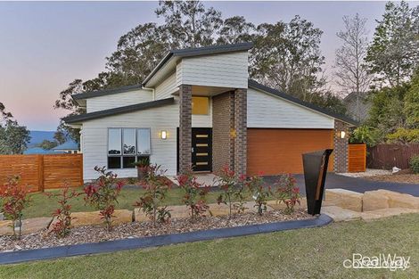 Property photo of 3 Skye Court Prince Henry Heights QLD 4350