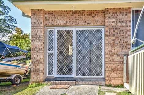 7 Sherwood Dr, Springfield, NSW 2250