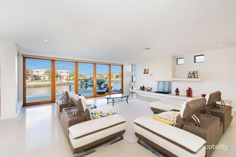 Property photo of 7 The Sovereign Mile Paradise Point QLD 4216