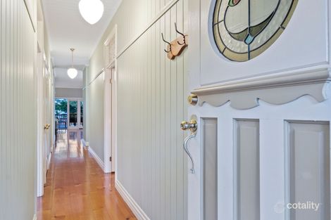 Property photo of 64 Raven Street Camp Hill QLD 4152
