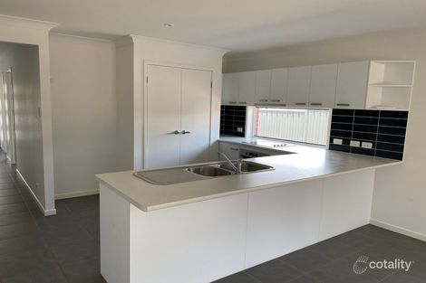 Property photo of 1/10 Schaefer Drive Armidale NSW 2350