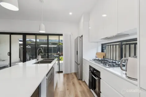 Property photo of 41B Greenview Drive Horsley NSW 2530