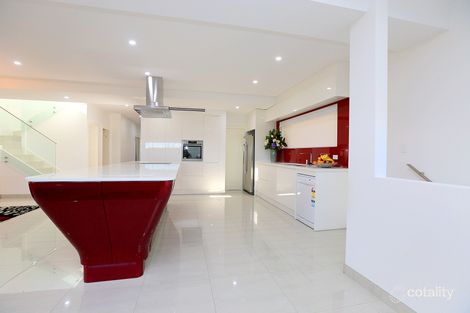 Property photo of 49 Rowe Drive Potts Hill NSW 2143