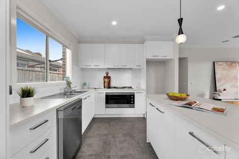 Property photo of 16 Warralily Avenue Clyde VIC 3978