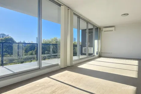 2 Hutchinson Walk, Zetland, NSW 2017