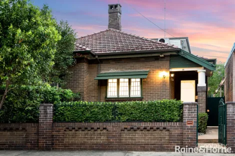 81 Petersham Rd, Marrickville, NSW 2204