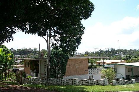 25 Walters Ave, West Gladstone, QLD 4680