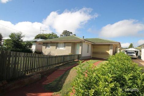 32 Henderson St, Newtown, QLD 4350