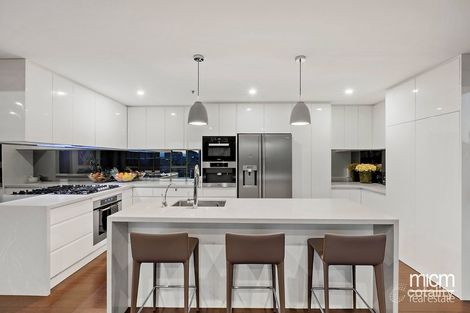 2506/83 Queens Bridge St, Southbank, VIC 3006