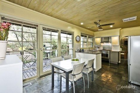 Property photo of 3 Woona Court Yallambie VIC 3085