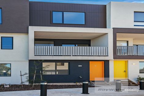 15/11 Troward Harvey Way, Craigieburn, VIC 3064