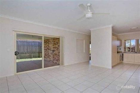 Property photo of 18 Bella Vista Circuit Edens Landing QLD 4207