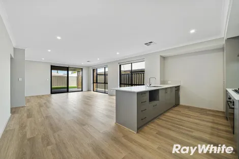 Property photo of 40 Swanson Loop Coodanup WA 6210