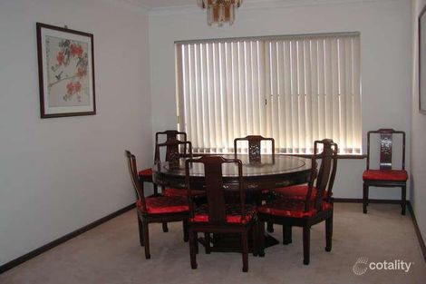 Property photo of 16 Gamblen Way Winthrop WA 6150