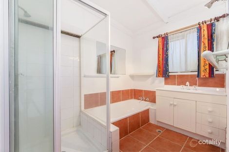 Property photo of 4 Stubbin Street Bundamba QLD 4304