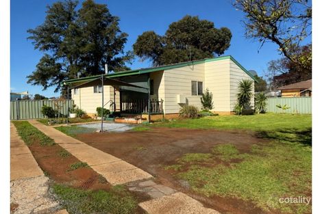 Property photo of 17 Garton Place Griffith NSW 2680
