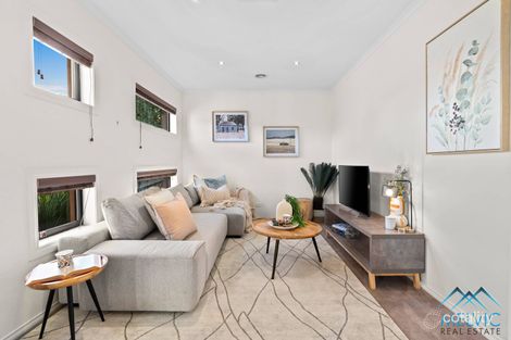 Property photo of 6 Dahlen Place Berwick VIC 3806