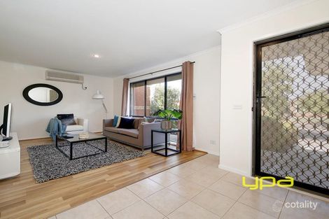 Property photo of 11 Charlesworth Crescent Burnside VIC 3023