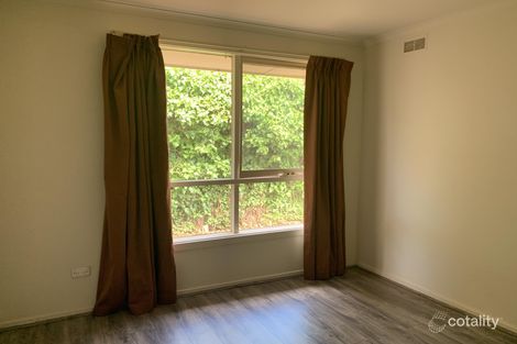 37 Acacia Cres, Melton South, VIC 3338