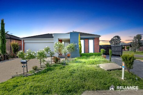 Property photo of 4 Phila Place Brookfield VIC 3338