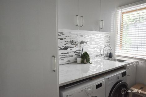 Property photo of 10 Charles Street Hill Top NSW 2575