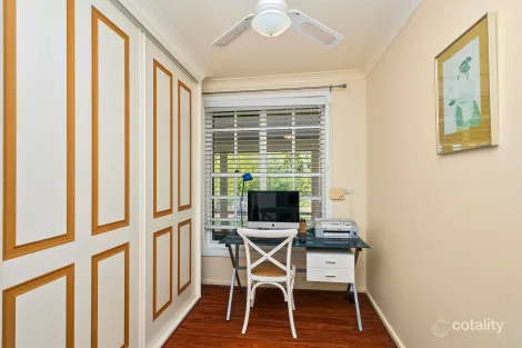 Property photo of 18 Roycroft Avenue Mount Warrigal NSW 2528