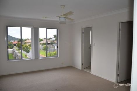 Property photo of 18/2 Sangster Crescent Pacific Pines QLD 4211