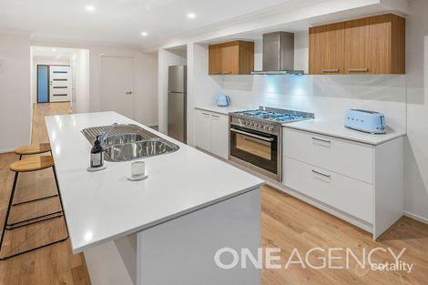 Property photo of 4 Fragrant Street Sunbury VIC 3429