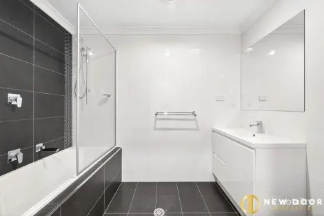 Property photo of 6/1 Gifford Street Coombs ACT 2611