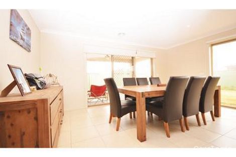 Property photo of 8 Mopane Circuit Wyndham Vale VIC 3024