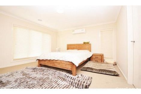 Property photo of 8 Mopane Circuit Wyndham Vale VIC 3024