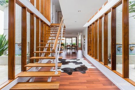 Property photo of 14 Dunnes Avenue Hope Island QLD 4212