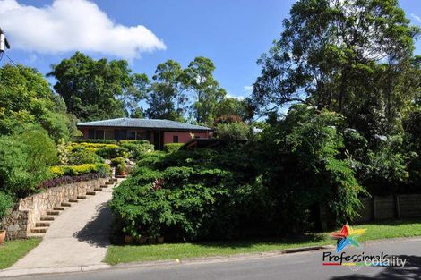37 Yathong Ct, Arana Hills, QLD 4054