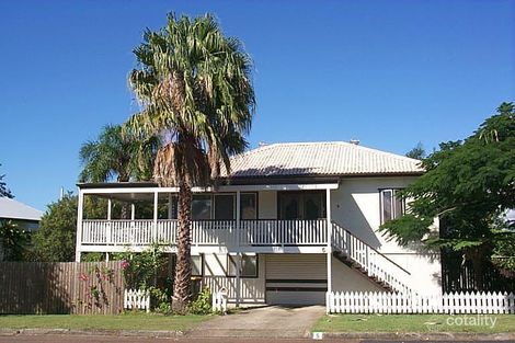5 Arthur St, Woody Point, QLD 4019