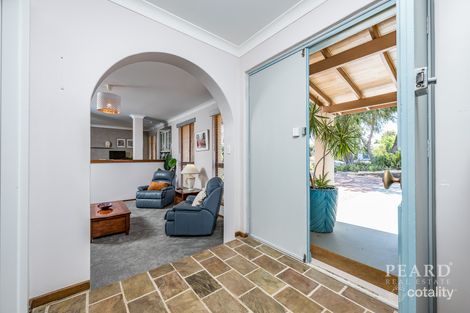 Property photo of 14 Angle Place Mullaloo WA 6027