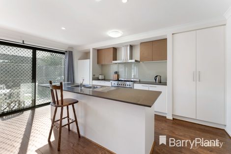 Property photo of 35 Attunga Grove Werribee VIC 3030