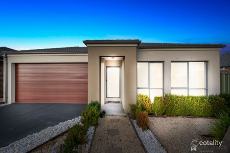 Property photo of 10 Cranwell Way Wyndham Vale VIC 3024