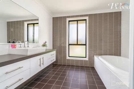 Property photo of 109 Pioneer Drive Jindera NSW 2642