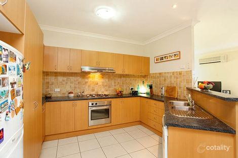 Property photo of 28 Bellerive Close West Hoxton NSW 2171
